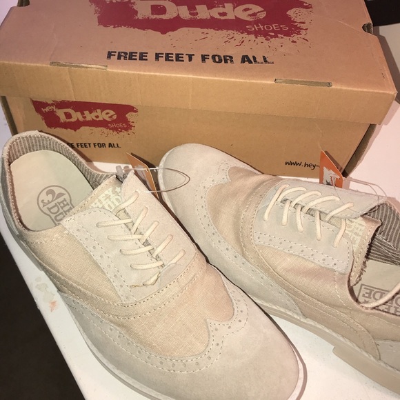 Cream wingtips. Classy comfort main image 4